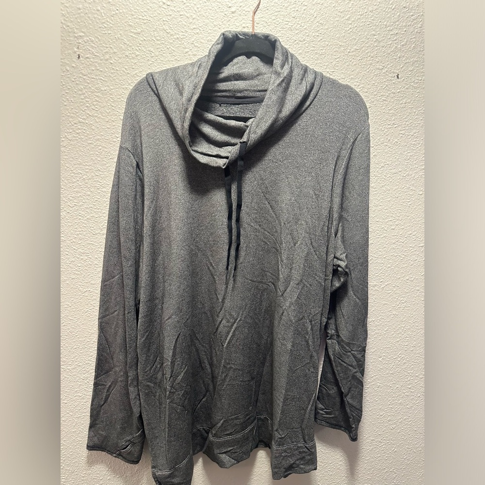 Cuddl duds Sweatshirt